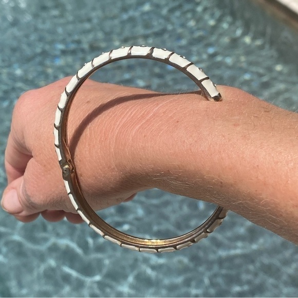 THREE Sequir bangle bracelets designer Gold White Green Purple Enameled - Picture 5 of 10